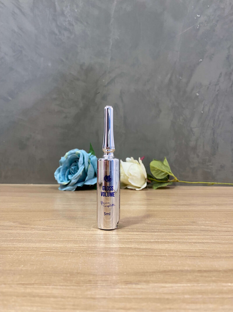 Gloss Labial Volume by Glaucia Carpelotti